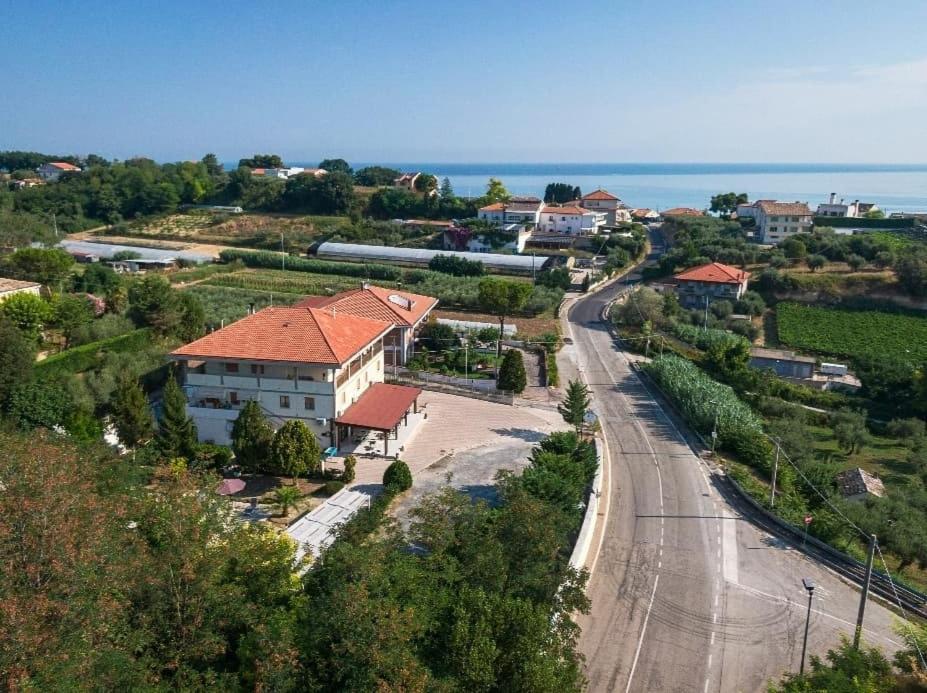 Il Magnolia Acomodação com café da manhã Francavilla Al Mare Exterior foto
